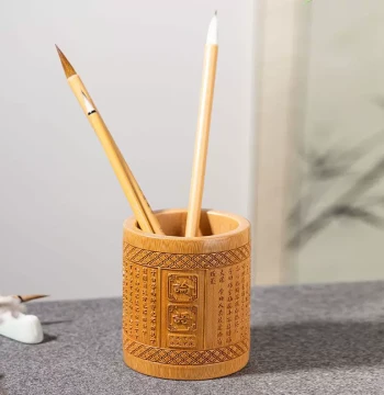 Bamboo Brush Holder Carved Design Large Capacity Retro Chinese Style