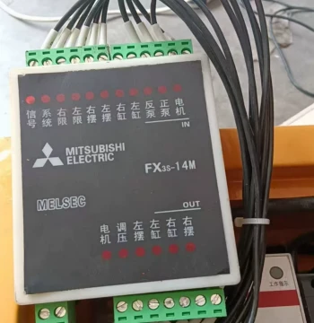 Mitsubishi PLC Model FX3s-14M