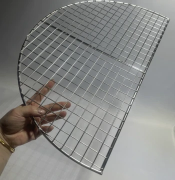 304 Stainless Steel Semi-Circular Large Hole Grill Net, Customizable Fish Tank Anti-Jump Cover and Cat-Proof Mesh