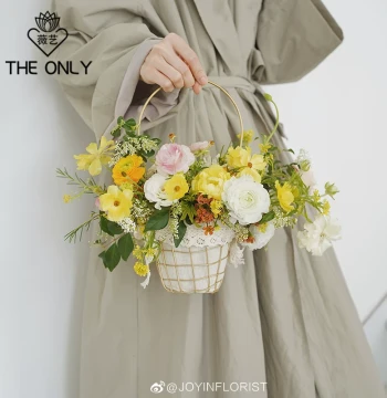 Weiyi Metal Lace Basket Fresh Flower Arrangement Handheld Basket Succulent Green Plant Small Decorative Basket Floral Supplies