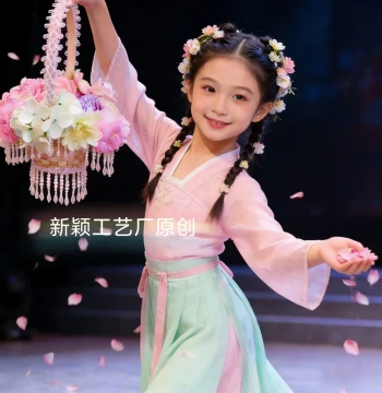 Flower Basket Prop for Hanfu Dance Photography, Traditional Chinese Style Garden Design
