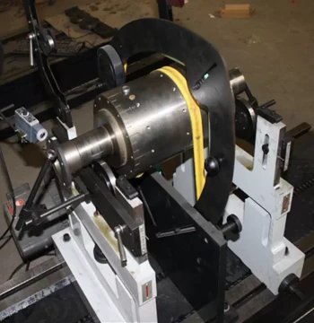 Jinan Factory Spindle Dynamic Balancing Machine, Spindle Balancer, Rolling Spindle Dynamic Balancer, Fully Automatic Balancing Machine