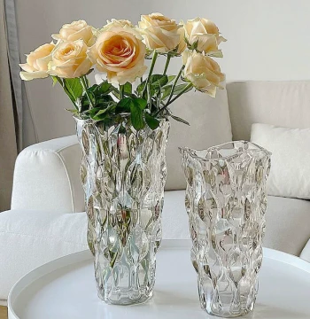 American-Style Iridescent Crystal Glass Vase for Living Room Showrooms, Hotels, and Bedrooms; Decorative Flower Arrangement Vessel and Craft Ornament