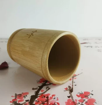 Premium Bamboo Carved Brush Holder: Creative Integrated Bamboo Pen Pot, Vintage Gift & Desk Ornament