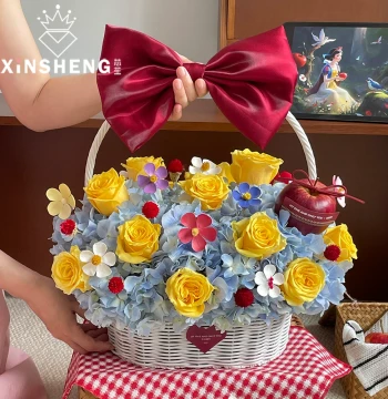 Xinsheng Pure White Rattan Woven Flower Basket, Romantic Fresh Flower Bouquet, Handmade DIY Exquisite Premium Floral Arrangement Basket for Florists