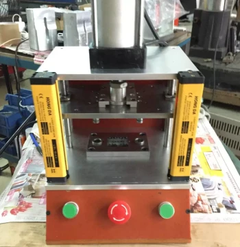 Supply Safety Light Curtain Sprue Cutting Fixture, Custom Sprue Cutting Fixture