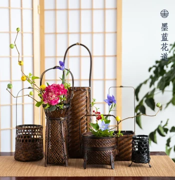 Handwoven Small Flower Basket Ornament Bamboo Vase Zen Chinese Japanese Style Flower Arrangement Container