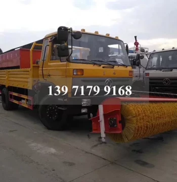 6 Cubic Meter De-icing Agent Snow Removal Truck, Dongfeng 153 Equipped with Snow Roller and Plow, Salt-Spreading Snow Removal Vehicle
