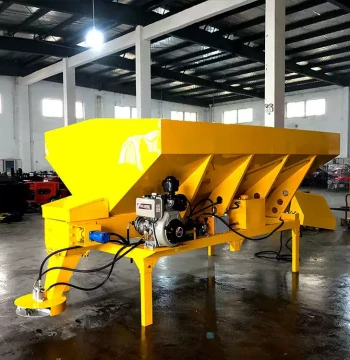 Vehicle-mounted Snow Melting Spreader Municipal Road Highway De-icing Snow Removal Snow Plow De-icing Agent Spreader