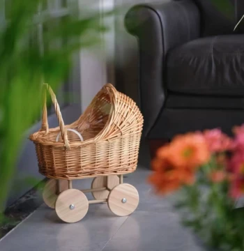 Rattan Woven Small Cart for Postpartum Flower Baskets, Photo Props, Vintage Decor, Full-Month Gifts, Ideal for Flower Shops, Retail, and Market Stalls