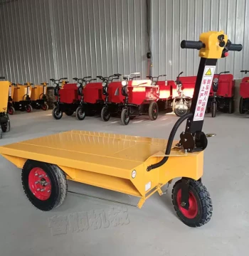 Electric Three-Wheel Flatbed Cart for Transporting Aerated Concrete Blocks at Construction Sites