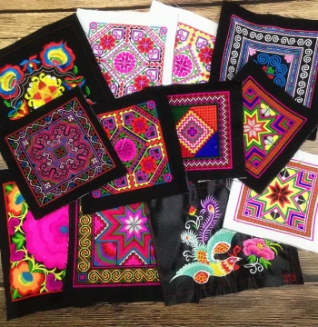 Miao Embroidery Small Square Machine-Embroidered Patch – Ethnic Style DIY Floral Appliqué for Clothing and Bags