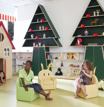 Children's Kindergarten Picture Book Library Animal Treehouse Bookshelf, Display Rack, Curio Shelf, Showroom Model Room, Sales Office Exhibition Stand