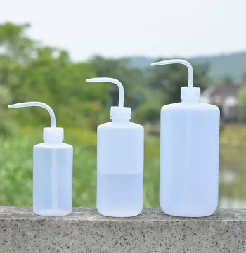 Curved Spout Watering Can Specifically for Phalaenopsis Orchids - Household Long-Nozzle Spray Bottle for Flower Care and Irrigation