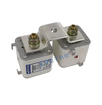 Hot Sale New Fuse p081755 pc293ug15c750tff076181 pc293uk15c800