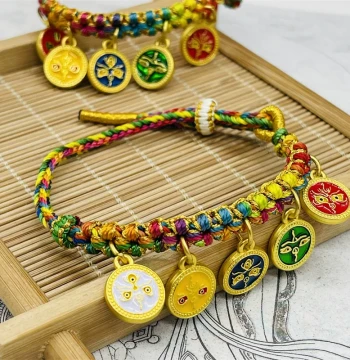 Nyingchi Peach Blossom Festival Tibet Travel Souvenir, Hand-Woven Bracelet Cord, Five Wealth Gods Vajra Rope for Students and Women