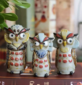 Handmade Ceramic Creative Owl Figurine, Tea Pet, Home Decor, Souvenir, and Collectible