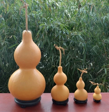 Natural Small Gourd Premium Hand-Twisted Antique Ornament, Large Gourd Display for Wealth and Home Protection with Dragon Head, Home Decor