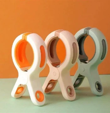 Beach Towel Clips Plastic Windproof 6 Pack