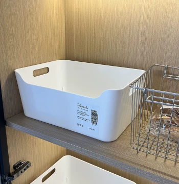 White Thickened Plastic Storage Basket for Cabinet Organization, Toy and Snack Sorting Bin