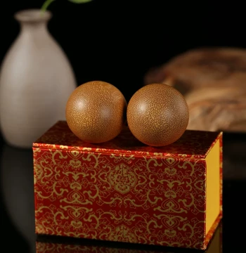 Bamboo Solid Golden Thread Bamboo Handheld Ornament, Hand Ball, Elderly Fitness Ball, Solid Wood Play Ball, Wenwan Hand Spinner