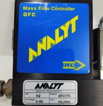 MASS FLOW CONTROLLER Gas Mass Flow Meter GFC173