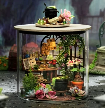 Zhiquwu DIY Miniature House – Dream Bottle Handcrafted Mini Harry Potter Magic House Assembly Model, Birthday Gift for Girls
