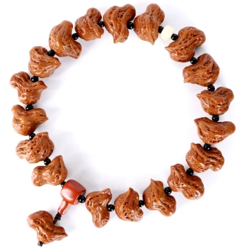 High-Polished Walnut, Unique Gourd, Bird, Mandarin Duck, and Peanut Handheld Ornaments
