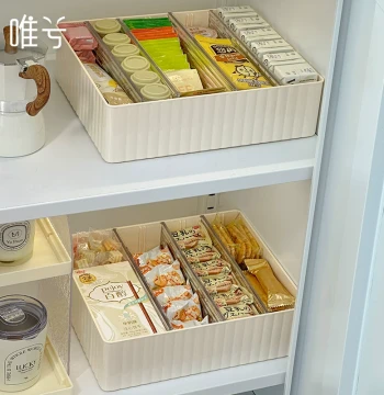 Snack Storage Basket with Adjustable Compartments – Ideal for Tea Bags, Coffee Capsules, Office or Home Cabinet Organization