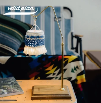 Wild plan Outdoor Lamp Stand Height Adjustable Black Walnut Solid Wood Brass Vintage Lamp Pole Decor Rack