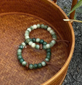 Zhizhi Qinghe [When Spring Arrives Distantly] Original Chinese Design Green Bodhi Root Single-Loop Cultural Bracelet for Men and Women