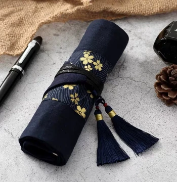 Japanese Style Gold-Stamped Handmade Fabric Thickened Brush Roll Case, Travel Pouch for Calligraphy Brushes, Watercolor Pens, Fountain Pens, Ancient Style Stationery