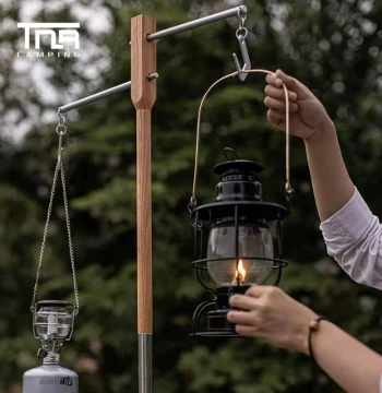 TNR Vintage Outdoor Camping Solid Wood Lamp Stand, Three-Section Bracket for Old-Style Kerosene Lanterns, Portable Foldable Light Pole