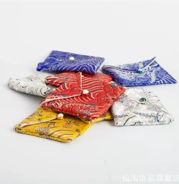 Velvet Jewelry Pouch with Drawstring - Storage Bag for Seals, Collectibles, and Small Items
