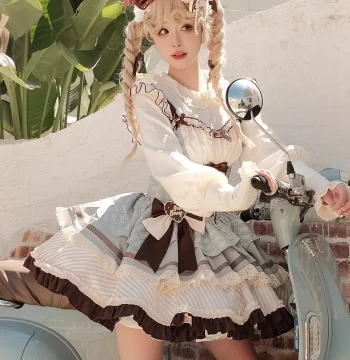[Group Buy 12 Final Payment] Hawthorn Berry Thin Chocolate Fufu New Year Mint Chocolate Lolita Short Puffy Skirt