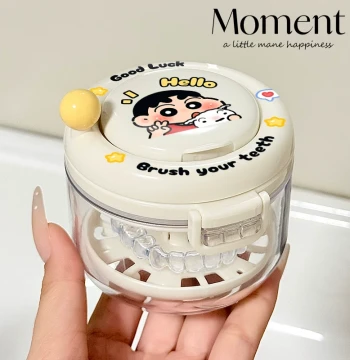 Invisible Rotating Retainer Case, Portable Orthodontic Appliance Box, Compact and Breathable for Braces and Dentures