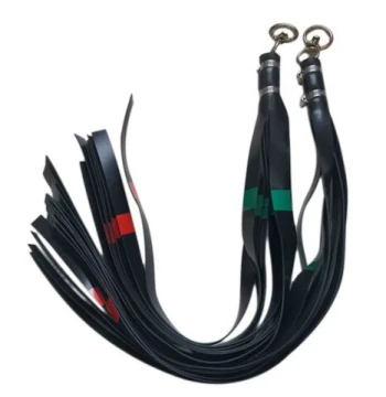 Truck Tire Mud and Debris Cleaner - Durable Nylon Strips for Removing Mud and Plant Fibers