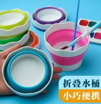 Mini Foldable Desktop Water Bucket, Portable Multi-Function Brush Cup for Watercolor, Gouache, and Oil Painting Students