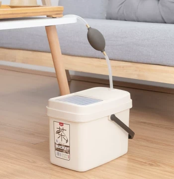 Japanese Push-Lid Tea Leaf Filter Bucket, Plastic Drain Container with Lid for Tea Waste, Teaware Accessory