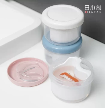 Japanese Imported Invisible Retainer Case - Portable Cleaning and Soaking Box for Children's Orthodontic Aligners and Dentures