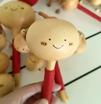 Handmade Natural Gourd Cute Smiley Face Rattle Baby Soothing Toy Safe for Chewing No Paint