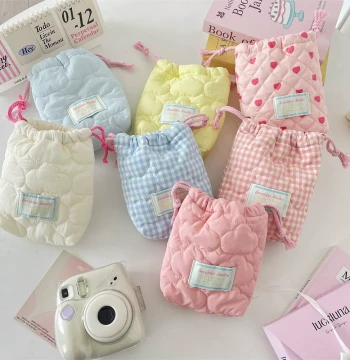 Ins-Style Cute Quilted Cotton Camera Storage Bag for CCD and Instant Cameras, Soft Drop-Proof Dust-Proof Small Pouch