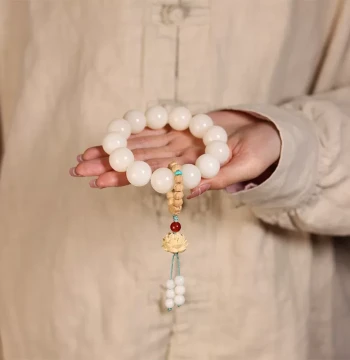 New Chinese Style Large White Bodhi Bracelet - Carved Lotus Handheld Prayer Beads for Men and Women