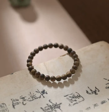 Shiguang Zhiwei Vietnamese Nha Trang Agarwood Bracelet - Natural Beads for Relaxation and Sleep