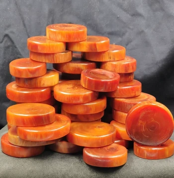 Northern Agarwood Amber Wood Handheld Collectible, Northeast Pine Resin Wood Beads and Home Ornament