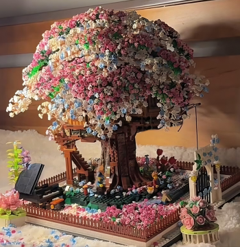 Cherry Blossom Tree House DIY Puzzle Building Blocks for Girls, Handcraft Series Assembly Model, Premium Birthday Gift 1