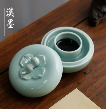 Hanmo Hotpot Inkstone with Lid - Multi-Function Calligraphy Ink Dish Prevents Drying, Ideal for Beginners to Grind Ink Sticks and Practice Brush Writing