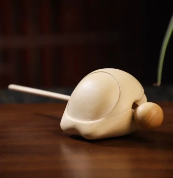 Boxwood Carved Wooden Fish Solid Wood Portable Chinese Handheld Percussion Instrument Buddhist Carved Ritual Object Small Ornament