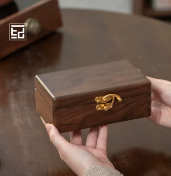 Premium Solid Wood Storage Box for Collectibles, Exquisite Jewelry and Accessory Organizer, Walnut and Agarwood Bracelet Collection Case, Wooden Craftsmanship