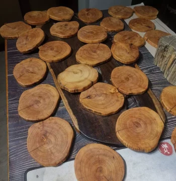 Millennium Taihang Cliff Cypress Black Oil Bone Highly Fragrant Solid Wood Coaster Teapot Pad Flower Stand Ornament Strange Stone Wooden Wenwan Base